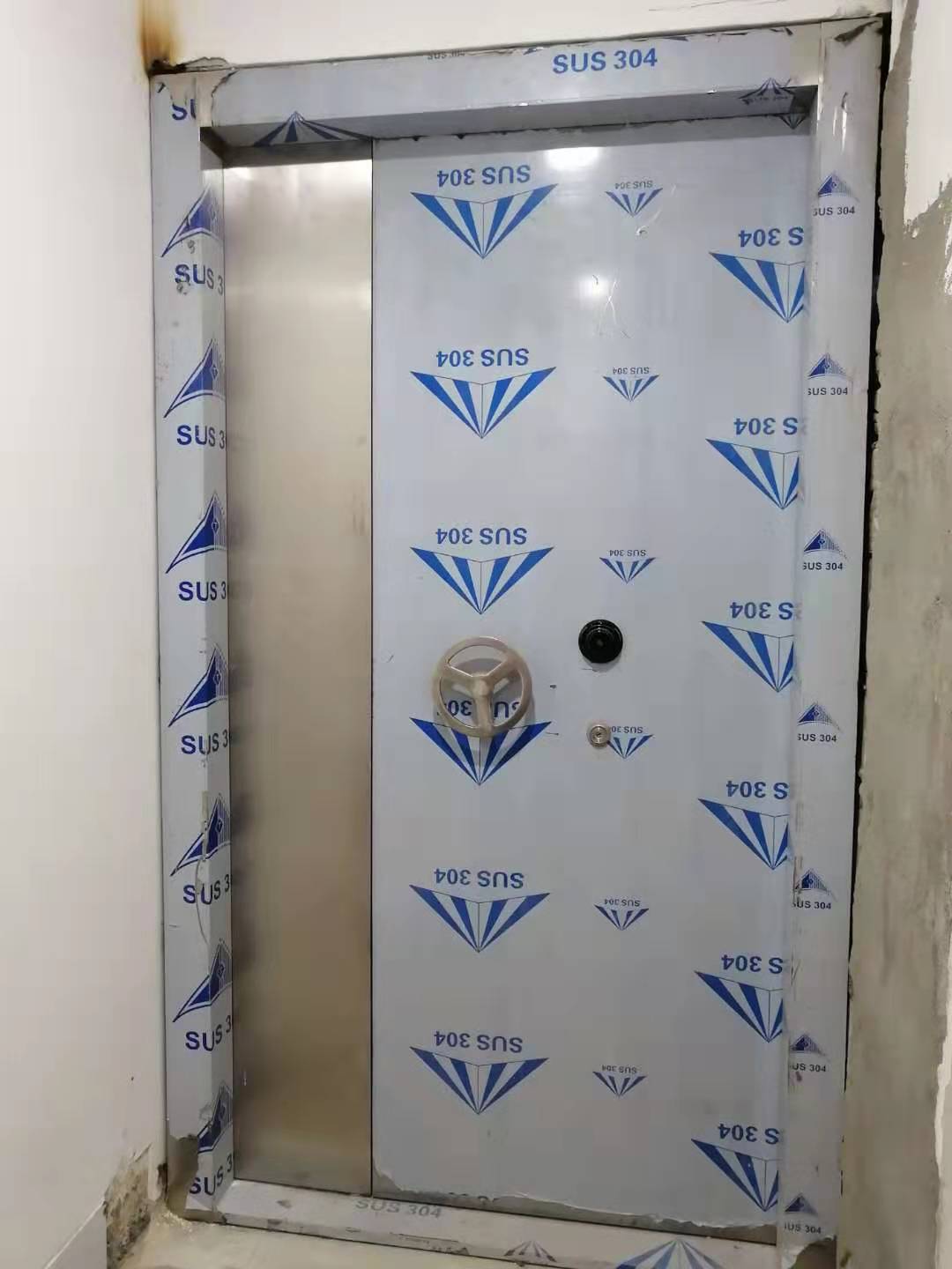 臨滄市槍彈庫門(mén)安裝