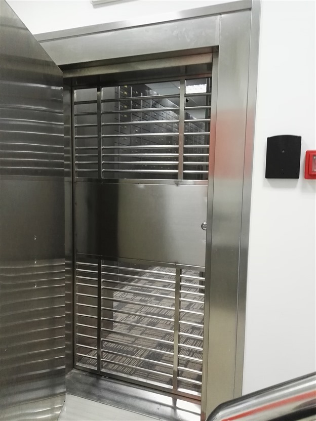 深圳建設銀行金庫門(mén)安裝實(shí)例